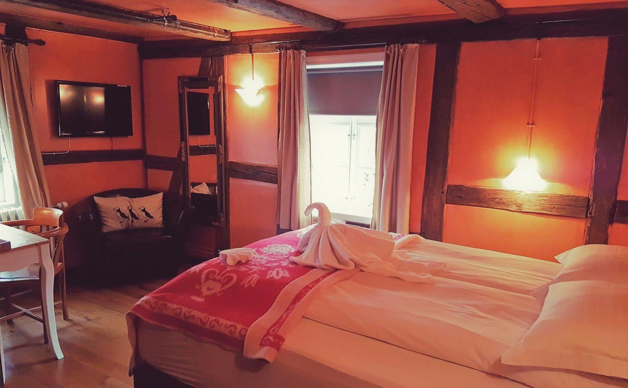 Hotel Tindastoll Saudarkrokur Eksteriør billede